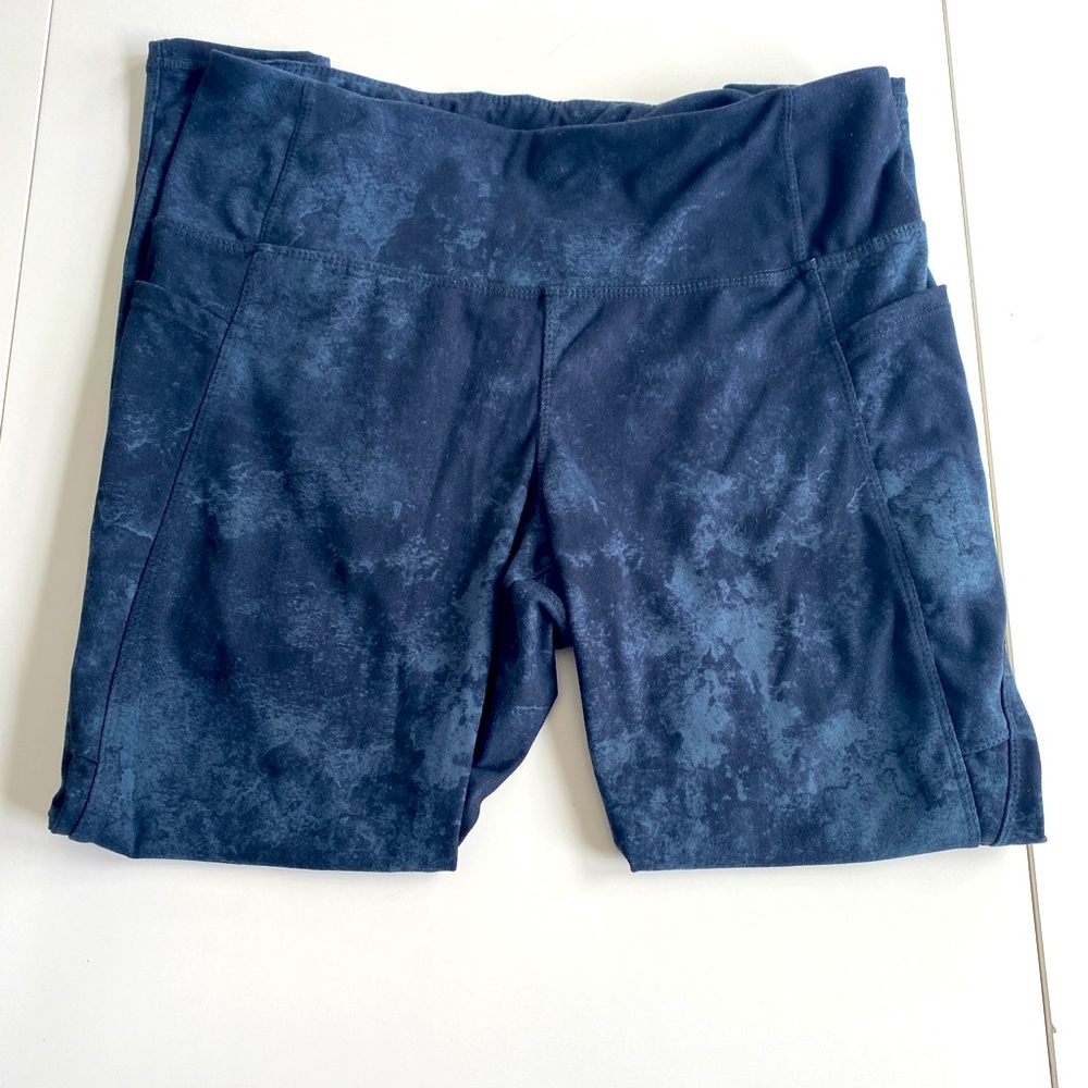 Danskin Women’s Midnight Blue Spray Leggings - Size L